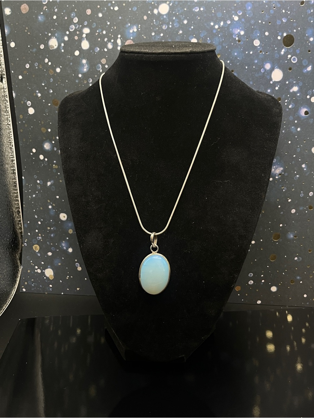 Sterling Silver Milky Opalite Oval Cabochon Pendant Necklace 16” Silver Tone